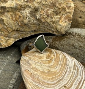Handmade Sterling Silver Ring with Green Sea Glass – Size S 1\2